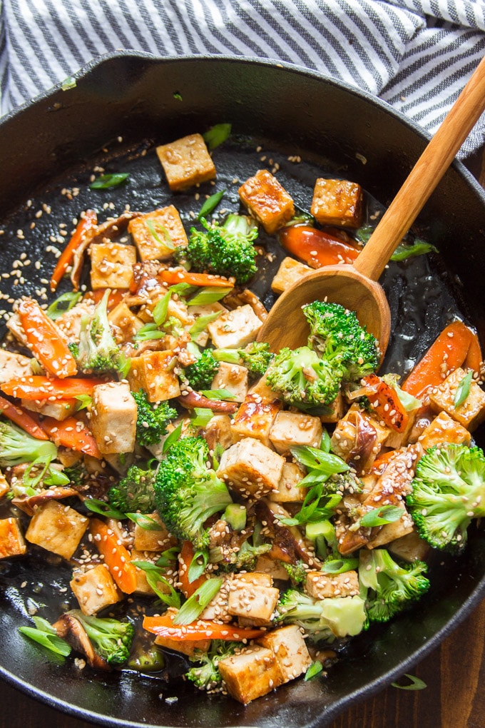 Tofu Stir-Fry with Garlic Sauce