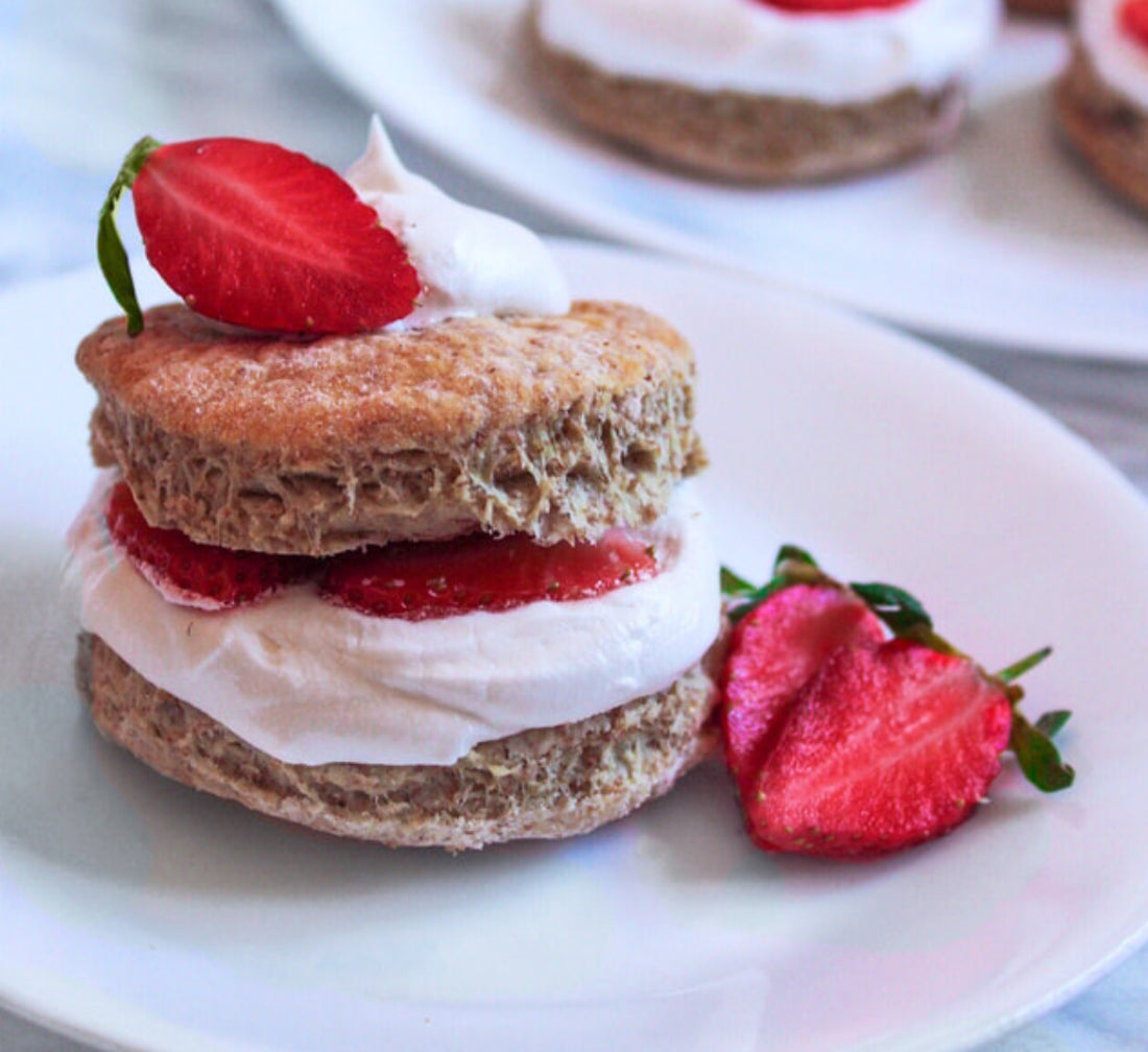Strawberry Shortcake [Vegan]