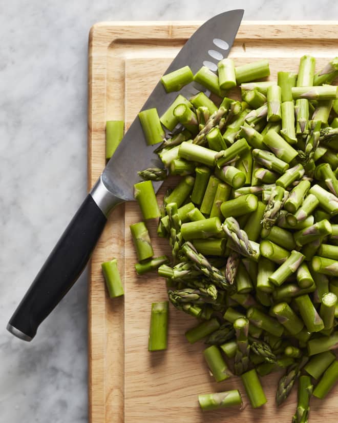 How to Cut Asparagus: 3 Simple Methods