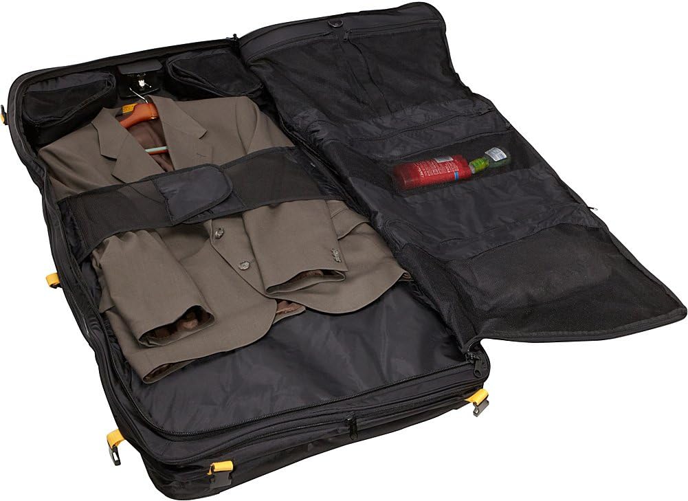 Expandable Tri-Fold Garment Bag