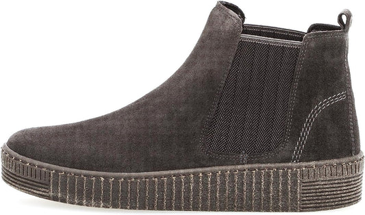 Lourdes Womens Grooved Sole Chelsea Boots